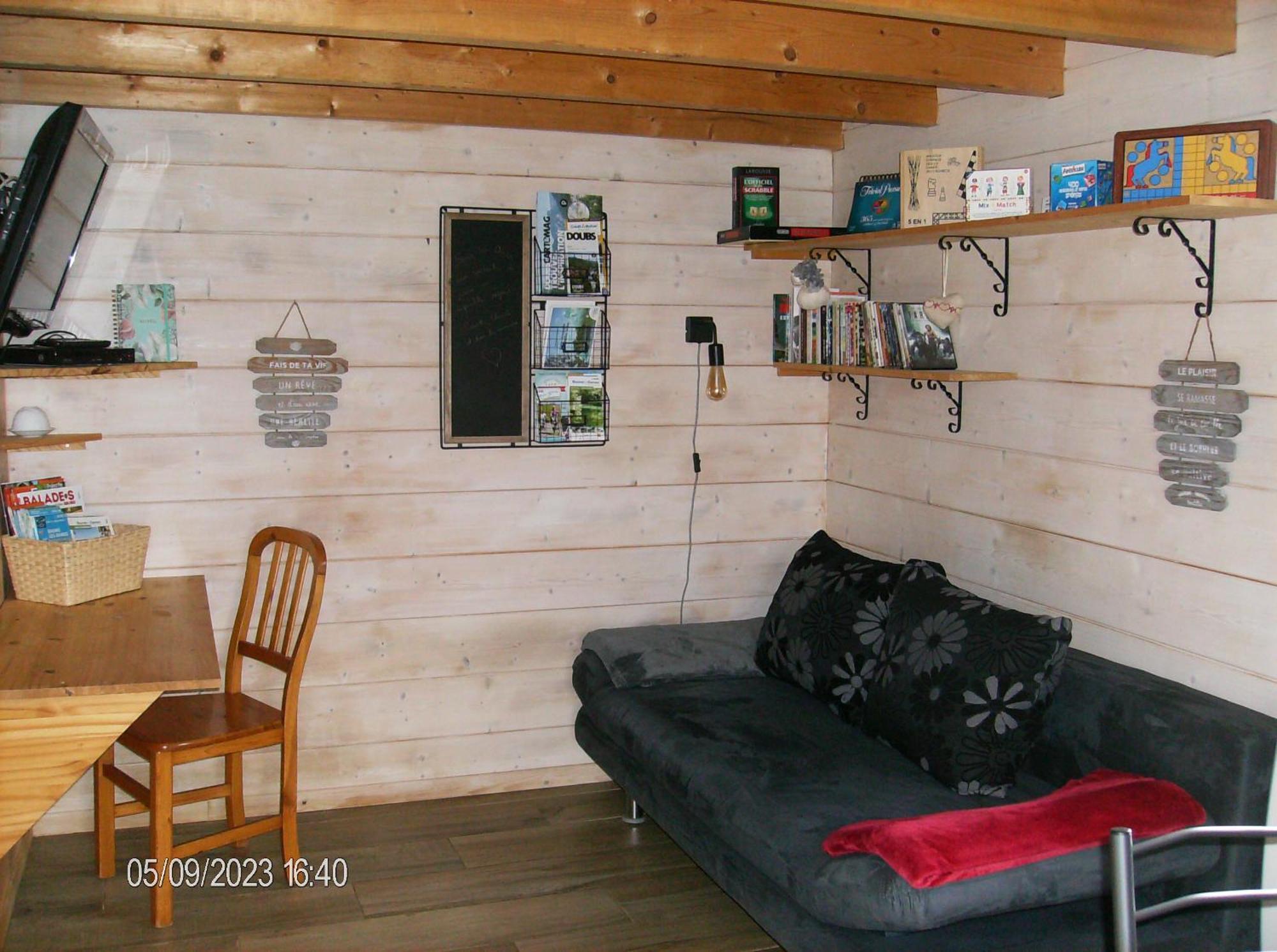 Chambres D'Hotes Sous Les Chenes Gondenans-Montby Exteriör bild